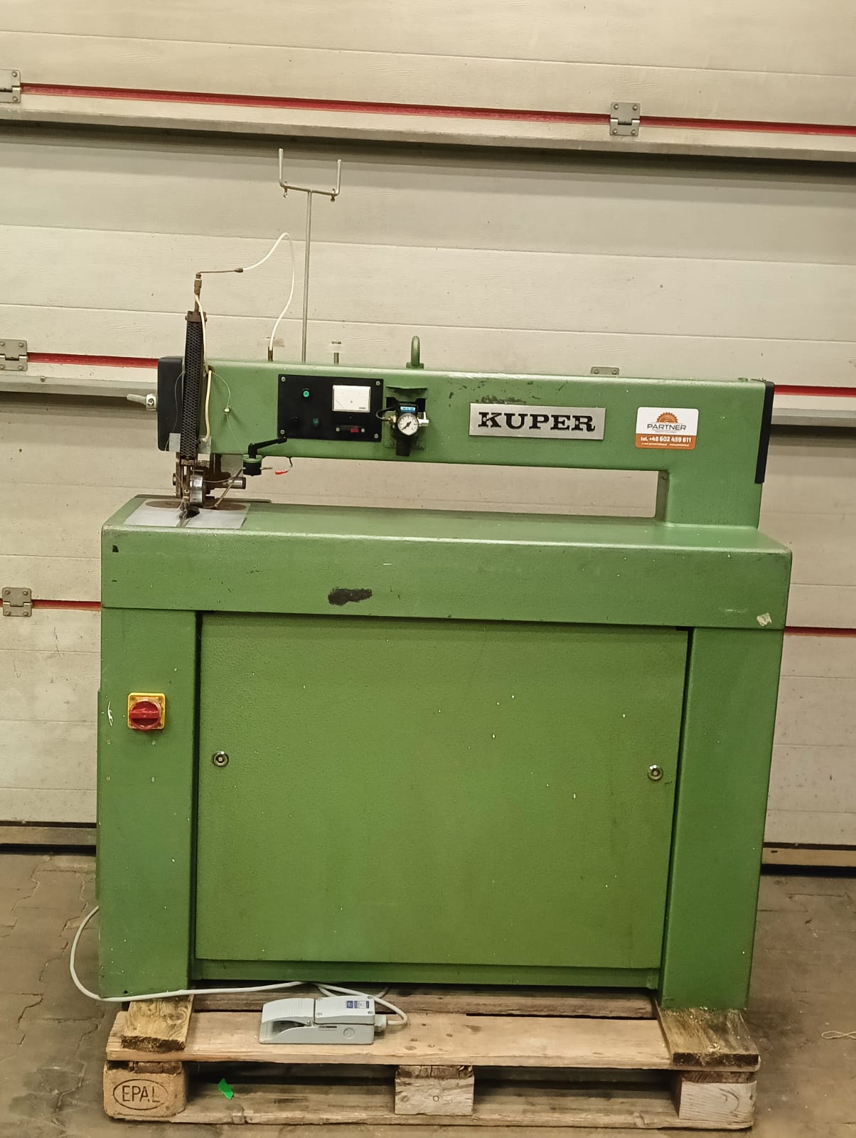 Spajarka do forniru KUPER