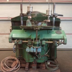 Czopiarka obwiedniowa HELMA